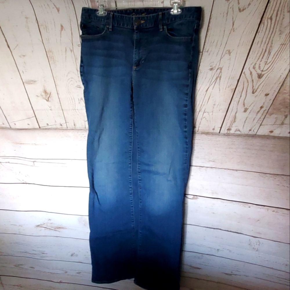Eddie Bauer mid rise dark wash curvy boot cut five pocket jeans blue size T14